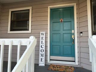 A Home Away From Home - Fayetteville - 9