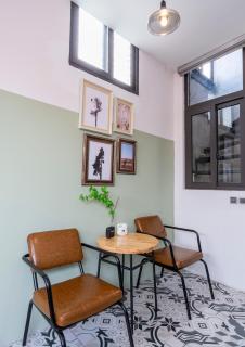 Annam Train Street Unbeatable location Loft Balcony chill Old Quarter - Hanoi - 8