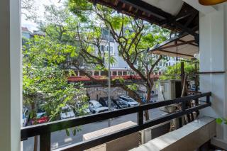 Annam Train Street Unbeatable location Loft Balcony chill Old Quarter - Hanoi - 0