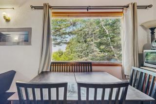 Sunset Point Mountaintop Cottage - 3