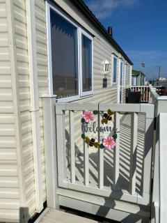 6 berth caravan hire close to Fantasy Island - Ingoldmells - 8