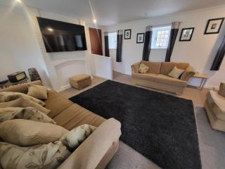 Five Bedroom Seaside Converted Heritage Sail Loft - Stonehaven - 5