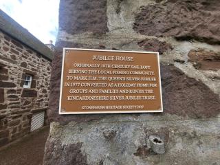 Five Bedroom Seaside Converted Heritage Sail Loft - Stonehaven - 6