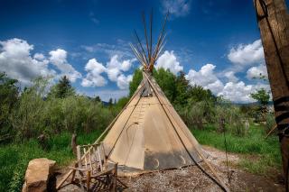 Cute Teepee near Boise, Idaho - Fantastic Glamping Getaway with Friends by the Payette River - - 8