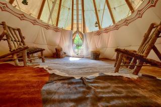Cute Teepee near Boise, Idaho - Fantastic Glamping Getaway with Friends by the Payette River - - 5
