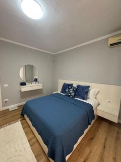 Livia Home Apartment - Golem - 3