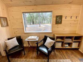 Majestic Nordic Tiny House with Private Deck, Grill and Fire Pit in Arkansas - Boles - 9