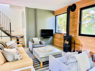 Spahaus 7 Luxury Scandi Chalet, Hot Tub, EV Chrg - Lac-Superieur - 1