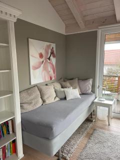 2 moderne Schlafzimmer mit großem Bad 62qm - Architektenhaus, ruhig, 2 min A8 - Irschenberg - 7