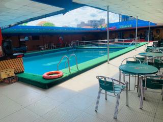 Vienna International Hotel - Asaba - 3