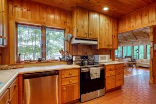 Robinhood Retreat at Georgetown - 4