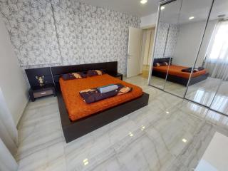 The Penthouse - Bucharest - 5
