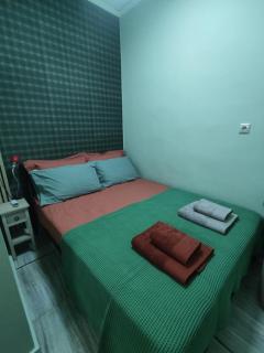 Sandy's apartment - 1