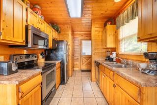 Mountain Seduction By Avada Properties - Sevierville - 2