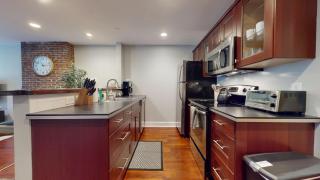 Roomy 1-bedroom - Faneuil Hall And Quincy Market - Boston - 2