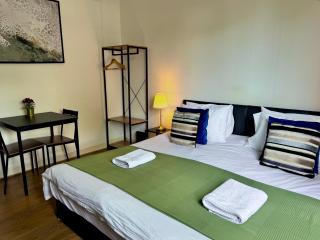 Maberic Housing - Cranford - 3