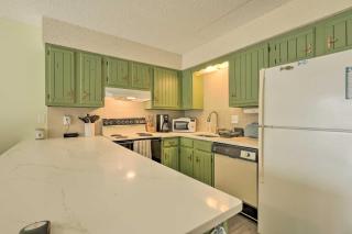 Steps to Ocean City Beach Condo with Balcony - Ocean City - 2