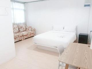 Mitr INN Sukhumvit 2 BTS Nana มิตร อินน์ สุขุมวิท 2 บีทีเอสนานา - 0