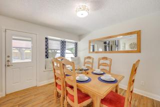 Hot Tub and Game Room Spacious Live Oak Home! - San Antonio - 4