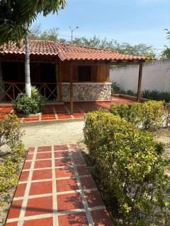 Casa cabaña con piscina cerca a 2 playas - Santa Marta - 7