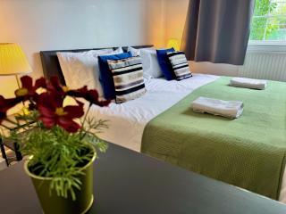 Maberic Housing - Cranford - 9