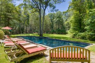 20-Acre Hamptons Nature Escape with Hot Tub and Pool - East Hampton - 0