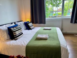 Maberic Housing - Cranford - 5