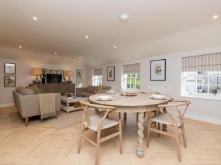 Pass the Keys Stunning Coach House in Central Bath with parking - Bath - 1
