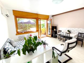 Free parking, Balcony, near to city park - Budapest - 0