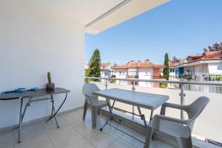 A spacious, comfortable and cozy apartment close to the center of Fethiye - Fethiye - 2