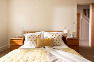 Beaverbrook - Lakeside Retreat - - 0