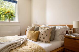 Beaverbrook - Lakeside Retreat - 2