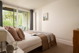 Beaverbrook - Lakeside Retreat - - 4