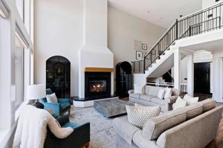Majesty Estate in Salt Lake with Private Pool and Sport Court - Draper - 4