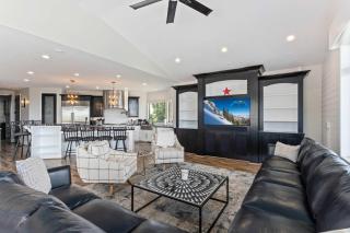 Majesty Estate in Salt Lake with Private Pool and Sport Court - Draper - 1