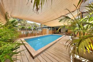 Beach Suite & Private pool - Haifa - 9