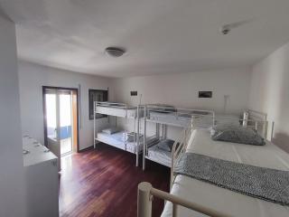Guest House Sir Manuel - Unidade São Vicente - Braga - 7