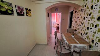 City Centre Apartment Walnuts - 2