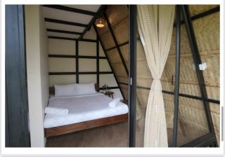 Lil Thatched camp - 6