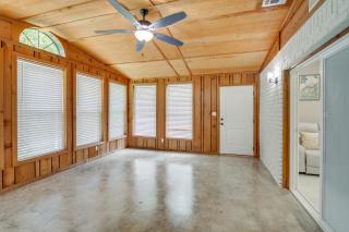 6 Mi to Dtwn Hot Springs Abode with Yard! - Hot Springs - 1