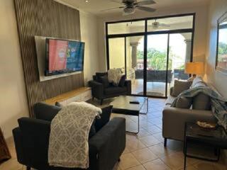 Sunrise #26 Best Priced 2BR -Ideal Location - Views - 7