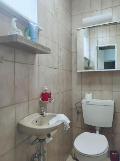 Family-Friedndly Home with Large Garden &BBQ Grill - 3