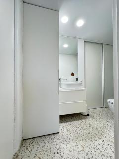 Bright white - Vilnius - 3