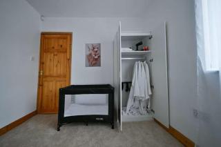 Wythenshawe Greenbrow Retreat - 2