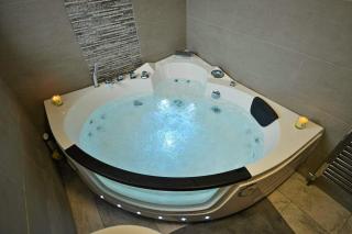 Wythenshawe Greenbrow Retreat - 7