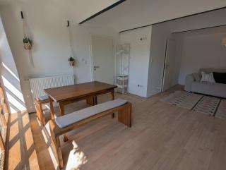 Romantisch wohnen im Schlosshof auf dem Land - Hemhofen - 2
