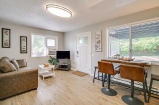 Cozy Roseburg Home with Fire Pit and Gas Grill! - Roseburg - 7