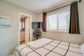 Cozy Roseburg Home with Fire Pit and Gas Grill! - Roseburg - 1