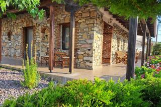 Village Stone House - Ofrinion - 9