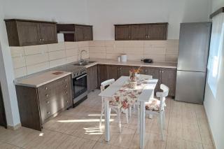 Village Stone House - Ofrinion - 3